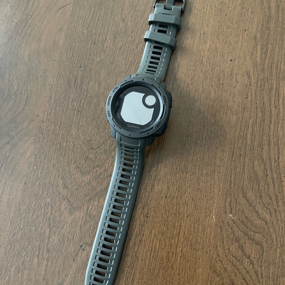 Garmin instinct watch - like new!